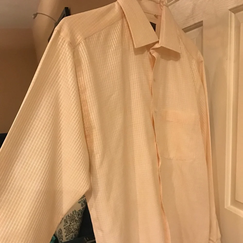 🍏 5 for $30 Men's formal dress shirt peach white - Picture 7 of 8